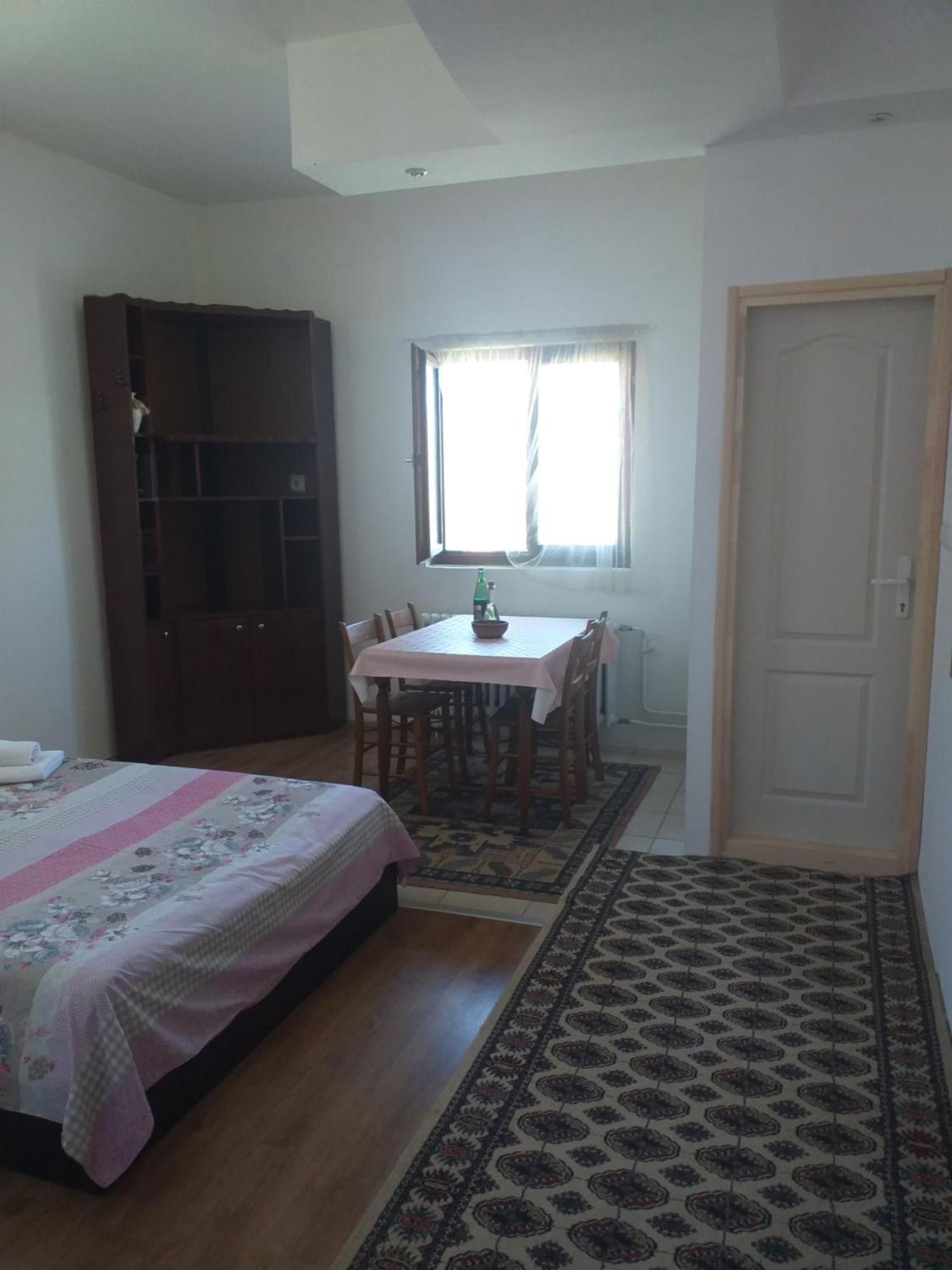 Apartman Milica Kremna Стая снимка
